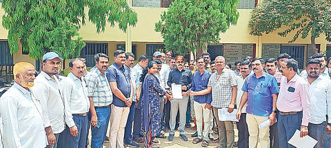 ಗ್ರಾ.ಪಂ. ಸದಸ್ಯನ ವಿರುದ್ಧ ಕ್ರಮಕ್ಕೆ ಆಗ್ರಹ