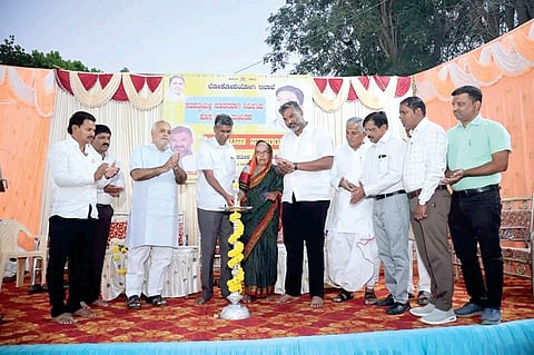 8Savadatti1