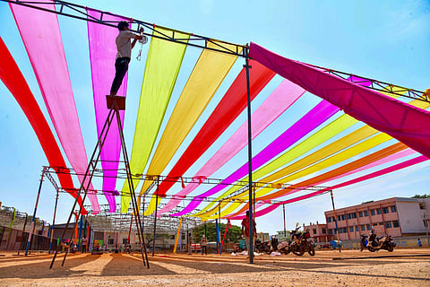 district koppal holi festival celebration in koppal taluku stadium