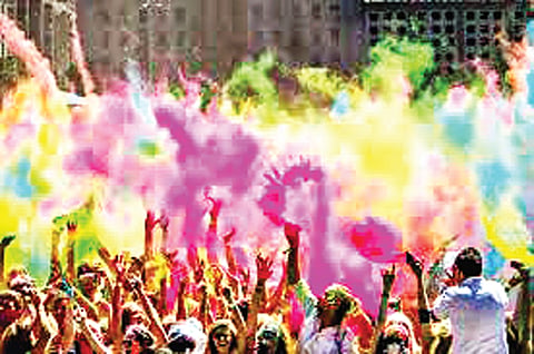 HOLI