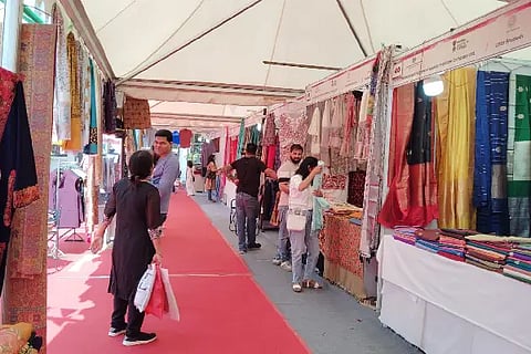 Handloom