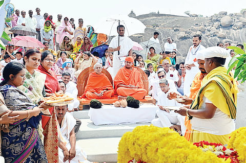 ಆಕರ್ಷಕ ಶಕ್ತಿ ಹೊಂದಿದ್ದ ಭಟ್ಟಾರಕ ಶ್ರೀ