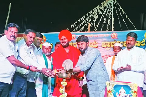 It is possible to become successful when you overcome difficulties.