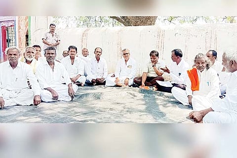 Kavital villagers meeting