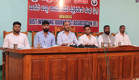 MANISH RAJ- press meet (9)