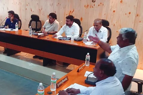 Rs. 5 crore for the development of Basanakatte Lake
