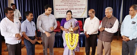 Seminar Lead
