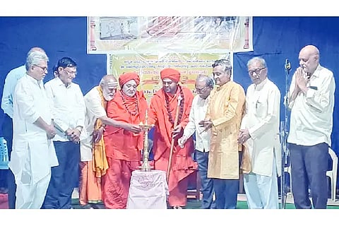 Shivadasimayya's attempt to make a living
