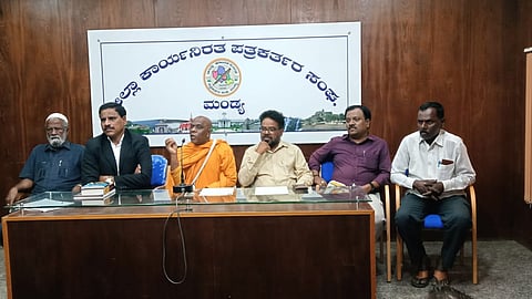 Spurthidhama Dhammaveera Banteji press conference Mandya