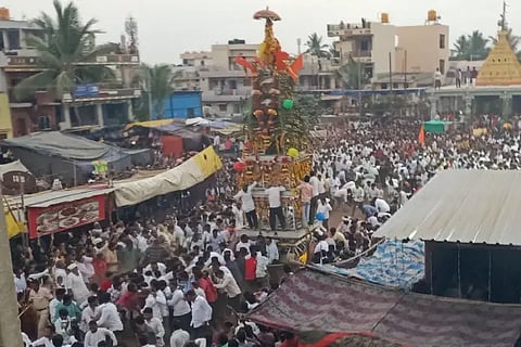 The Sharanamutya Chariot Festival was celebrated with enthusiasm.