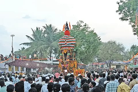 The chariot festival of Sharan Basaveshwara is complete.