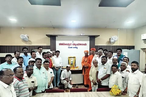The efforts of the sages for the progress of humanity are immense.
