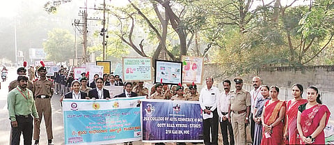 Tuberculosis awareness rally by students of Mysore JSS College