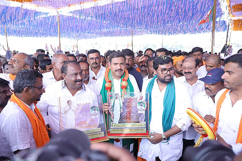 Vijayendra criticizes the state government Mandya