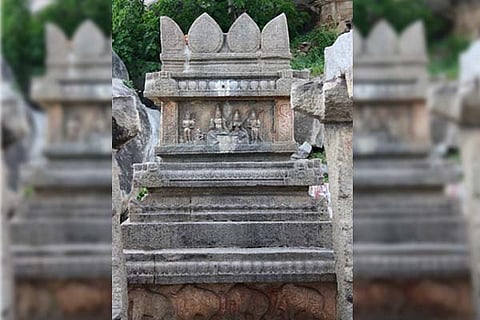 Vyasarajaru navarundavana
