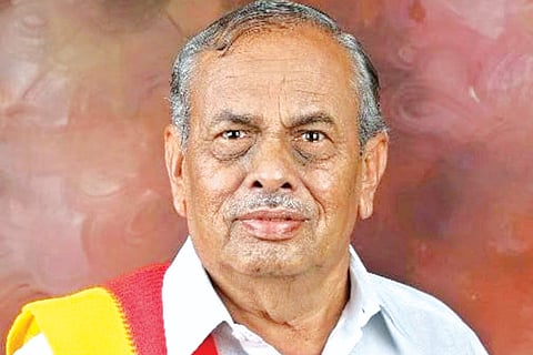 dvg-B.-Vamadevappa-loud-speaker.jpg