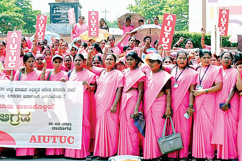 dvg-asha-protest.jpg