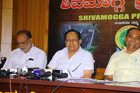 ex minister kimmane ratnakar