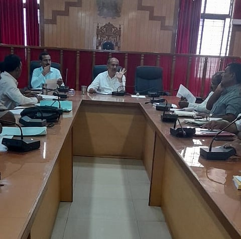 exam meeting photo
