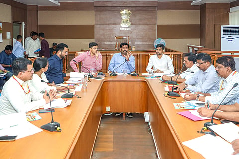district koppal drinking water problem minister shivaraj tangdagi meeting iofficials