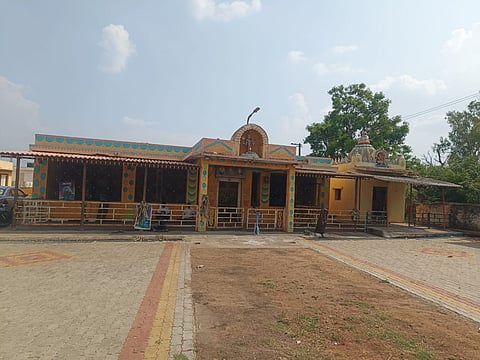 06-04-rama-nalla halli1