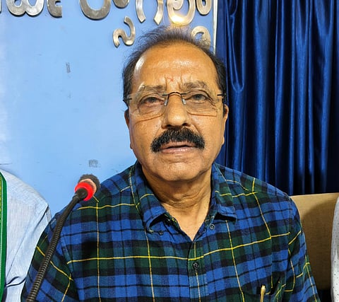 D.K.MURALIDHAR