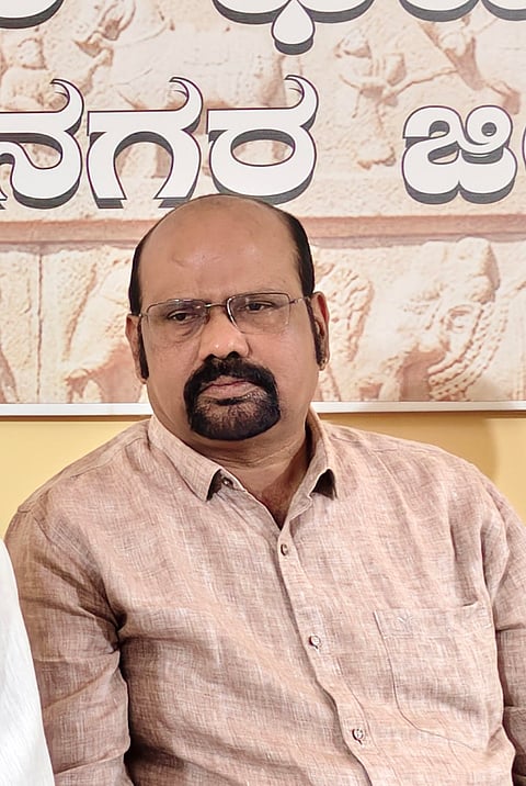 13 MANJU 02
