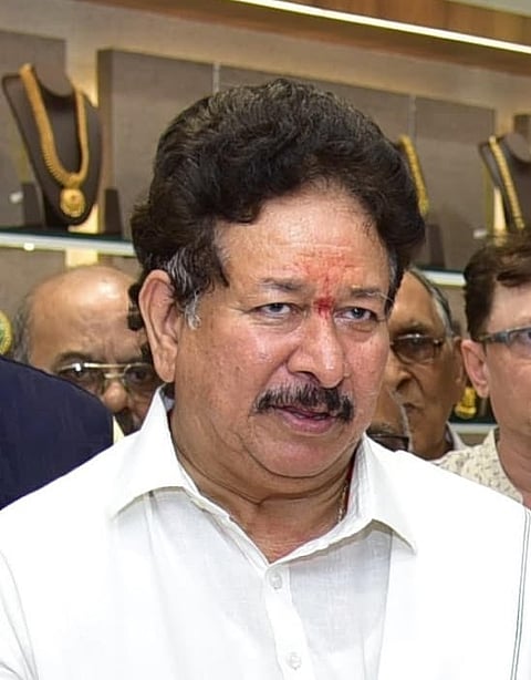 13 MANJU 03