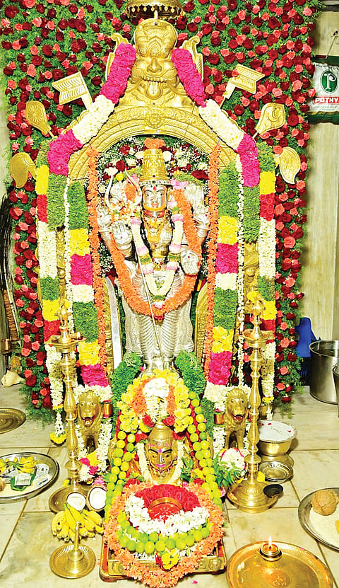 17M.D.R.8 DESAHALLI ADISAKTHI DEVI