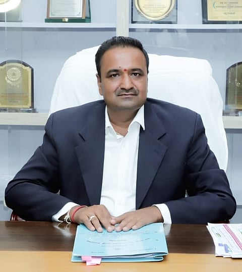 19 Dwd 4 (Dr. Girish Maraddi)