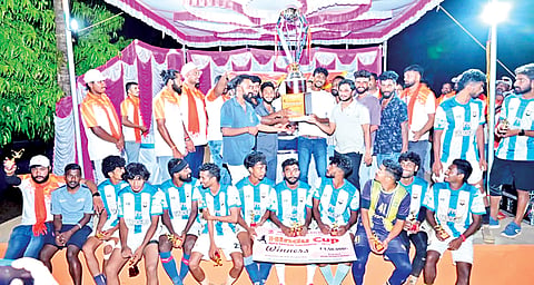 ಹಿಂದುಕಪ್ ಫುಟ್ಬಾಲ್ ಪ್ರಶಸ್ತಿ ಎಫ್‌ಸಿ ಗೌಡಳ್ಳಿ ತಂಡಕ್ಕೆ