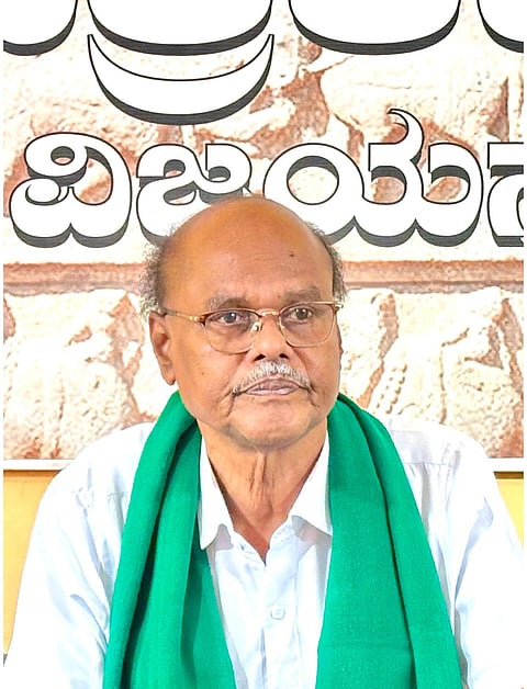 21 MANJU 04
