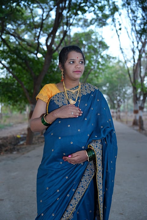 23 MANJU 04