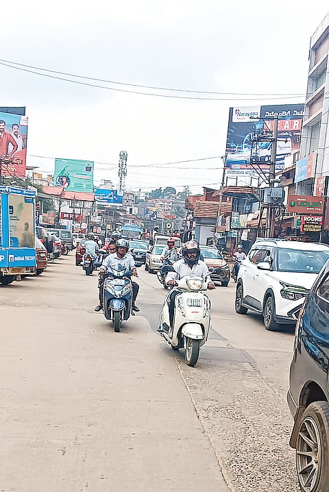 ಸವಾಲಾಗಿ ಪರಿಣಮಿಸಿದ ಸಂಚಾರ
