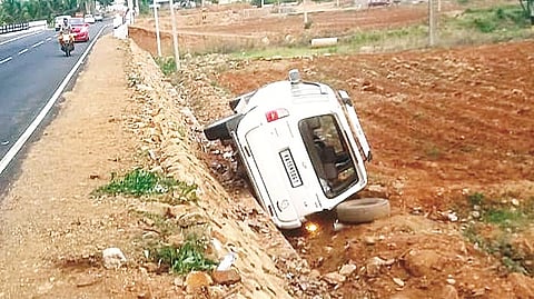 27 HANUR 6