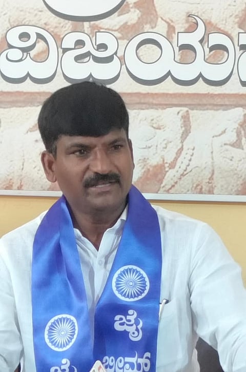 29 MANJU 05