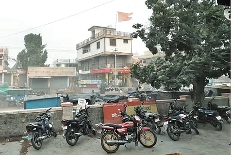 A tin can blown away by the wind in Nalathwada