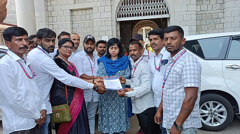 Demand to give National Award to Dore film Mandya