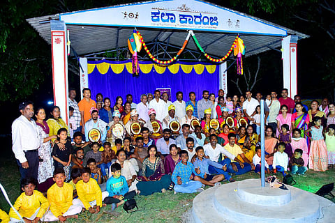 GURU vANDANE
