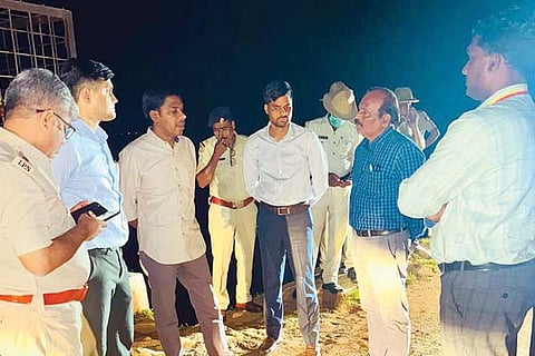 Gangavathi Regional Commissioner visit