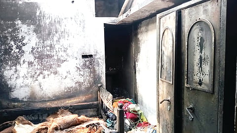 ಮನೆಗೆ ಬೆಂಕಿ ತಗುಲಿ ಹಾನಿ