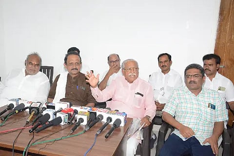JANAKROSHA YASHASWI PRESS MEET