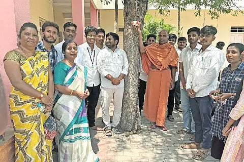 Join hands for bird conservation