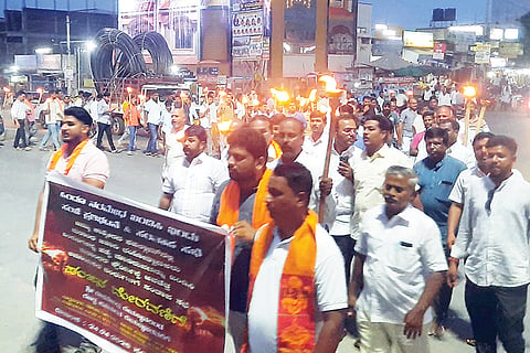 Lingasugur panjina meravanige