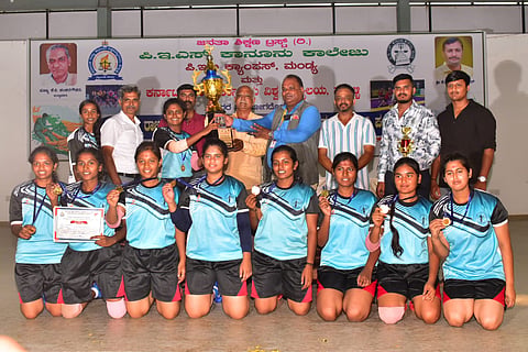 Ramnagar Women's Team Kabaddi Champions Mandya