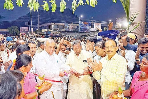 Sirwar New bustand opening