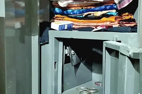 Theft in Ilakall