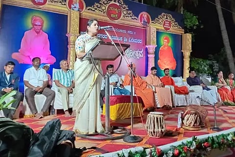 Women are responsible for preserving culture.