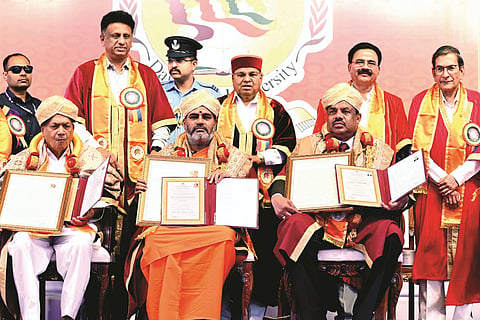 dvg-convocation.jpg