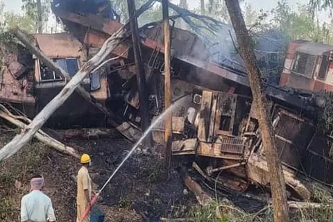 goods trains collide